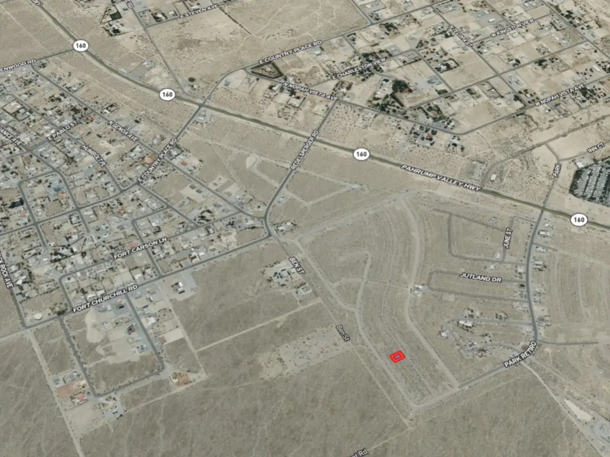 Flat, open lot in Pahrump, NV - room to settle in — thumbnail 4