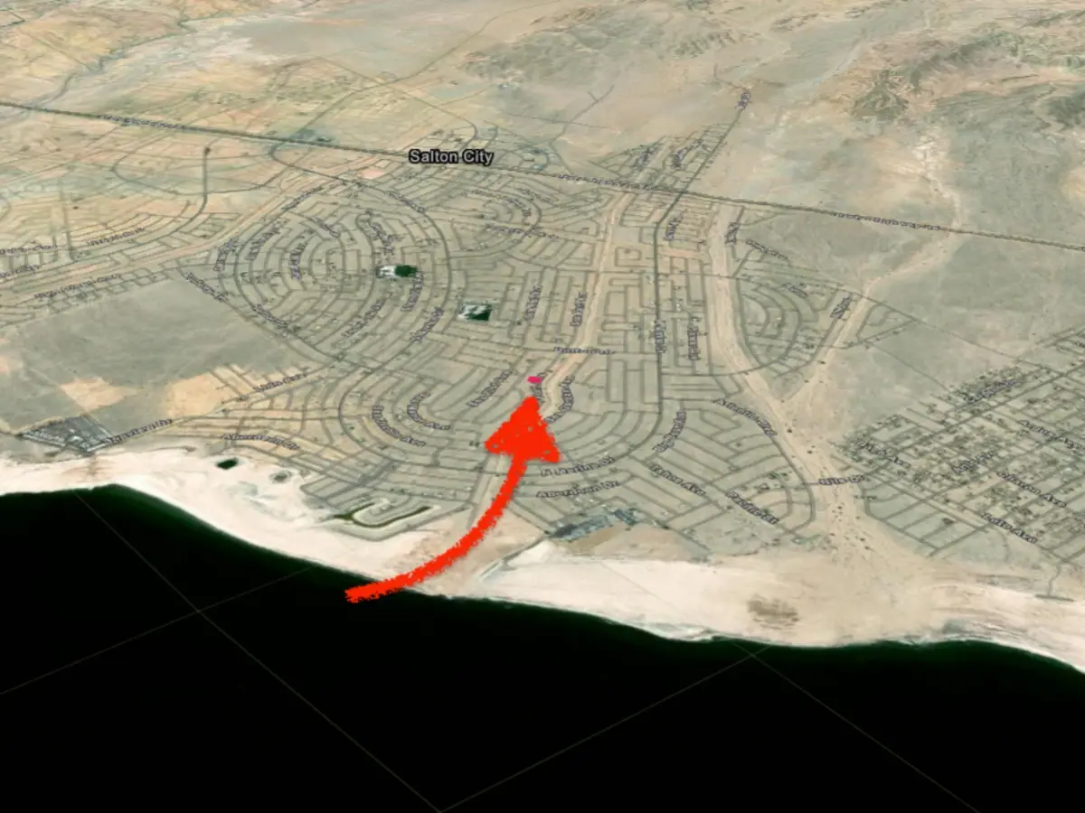 Water and sewer at the street line - flat buildable lot in Salton City — thumbnail 7