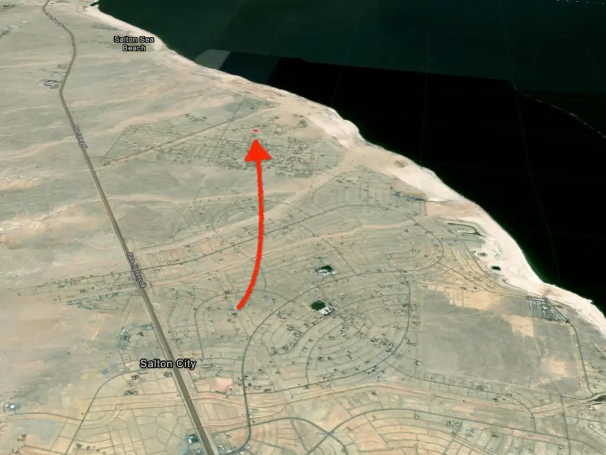 Vista del Mar lot near the Salton Sea shoreline in Salton City, CA — thumbnail 6